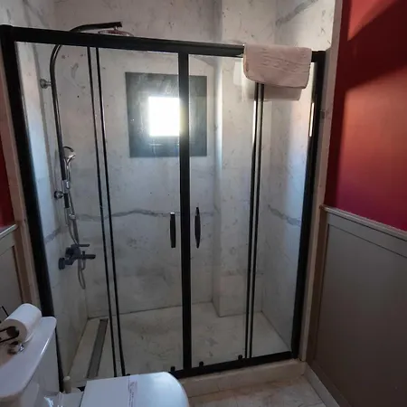 Hotel Avlulu Ayvalı