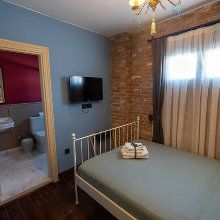 Avlulu 3*