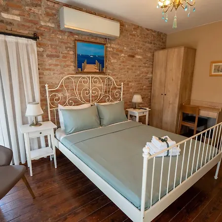 Avlulu 3* Ayvalı