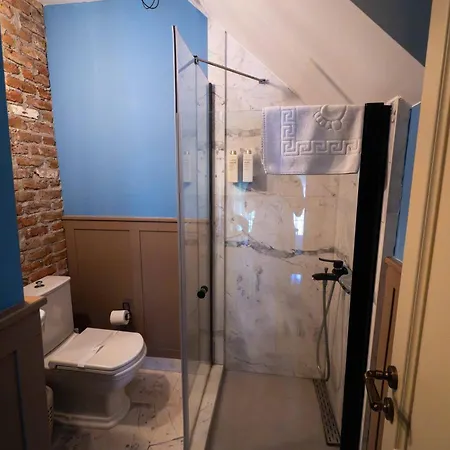 Hotel Avlulu Ayvalı